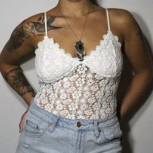 H&M Floral Lace Bodysuit White Tank Top 3D Flowers V-Neck Women's Size Small